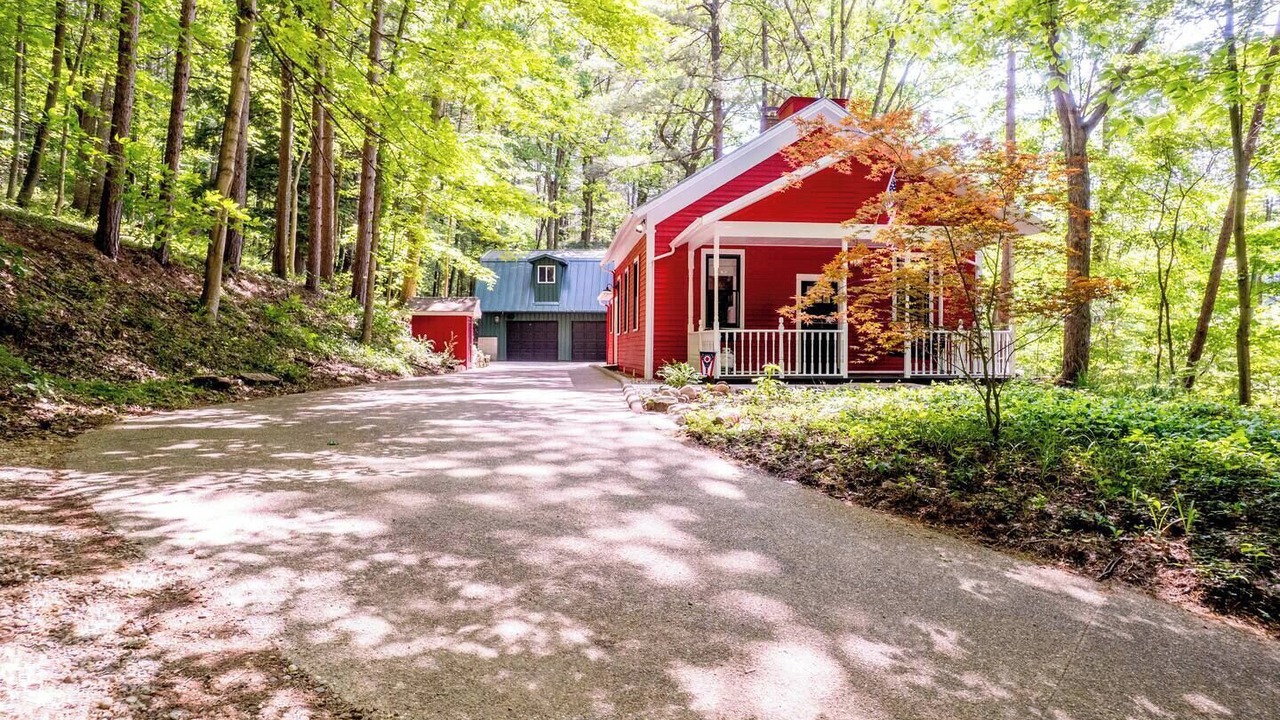 Photo of Others in Perrysville