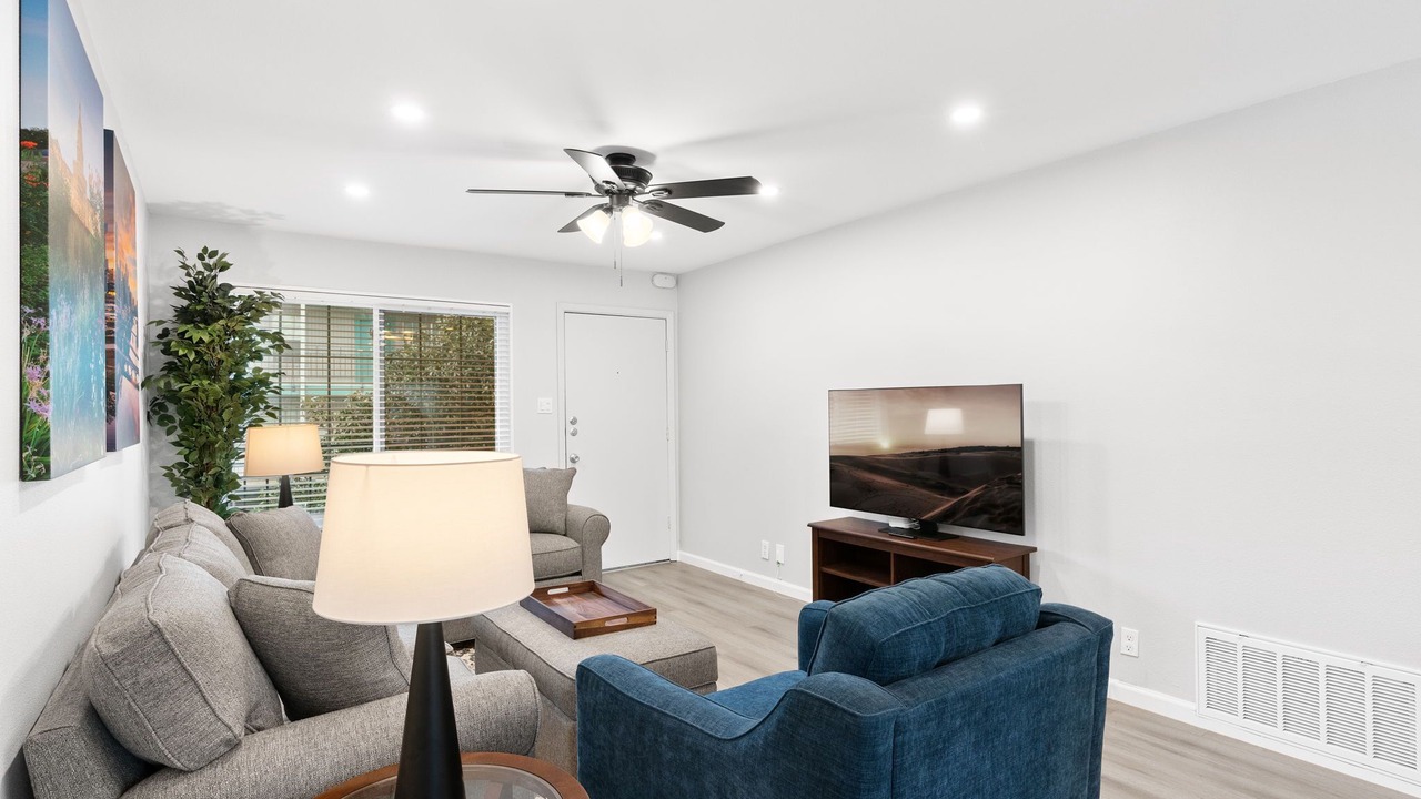 Photo of Livingroom in South Congress