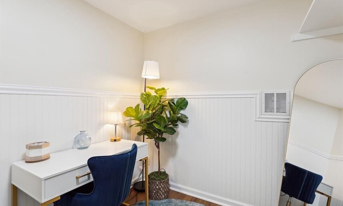 Photo of Others in Annapolis