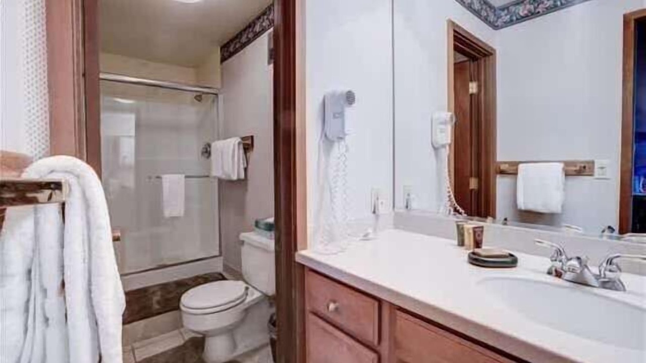 Photo of Bathroom in Brockway
