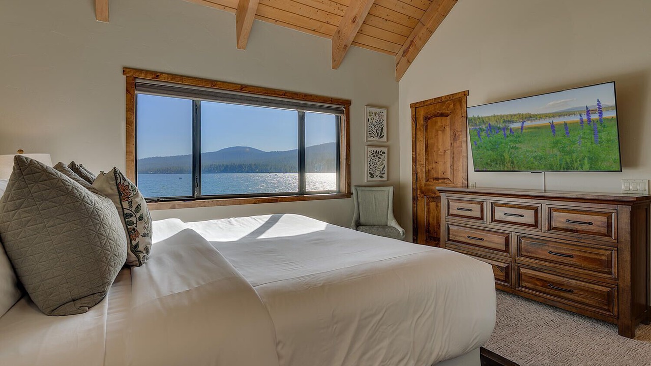 Photo of Others in Tahoe Vista