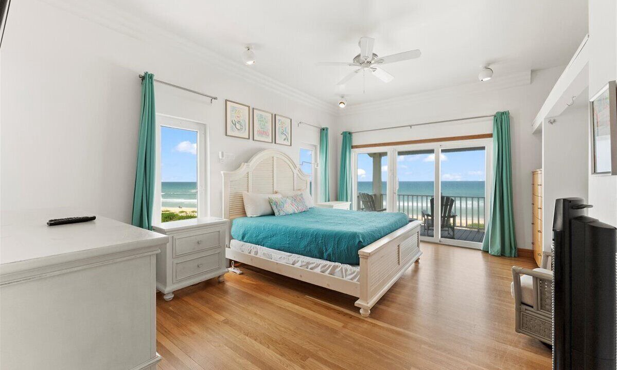 Photo of Patio Balcony in Marineland Acres