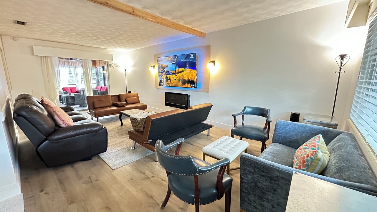 Photo of Livingroom in Cove