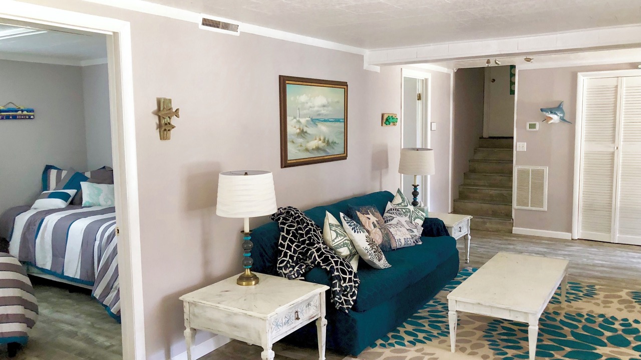 Photo of Livingroom in Sea Scape