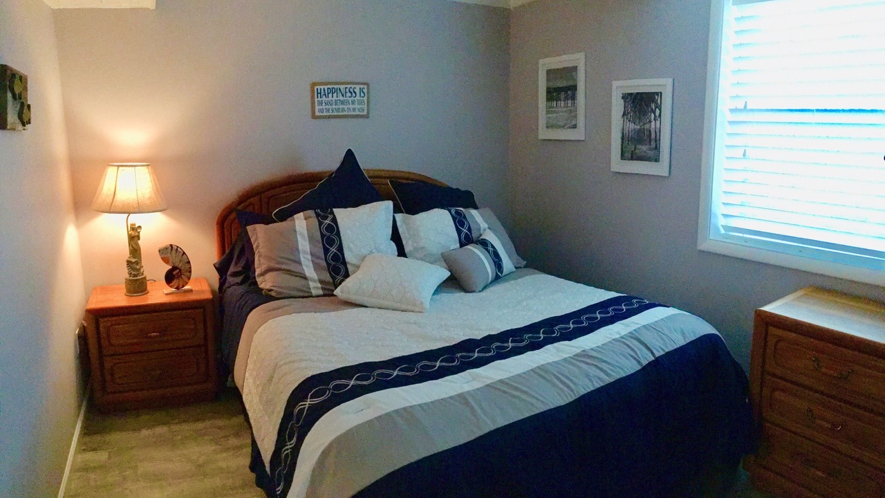Photo of Bedroom in Sea Scape