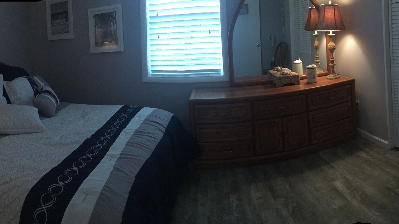 Photo of Bedroom in Sea Scape