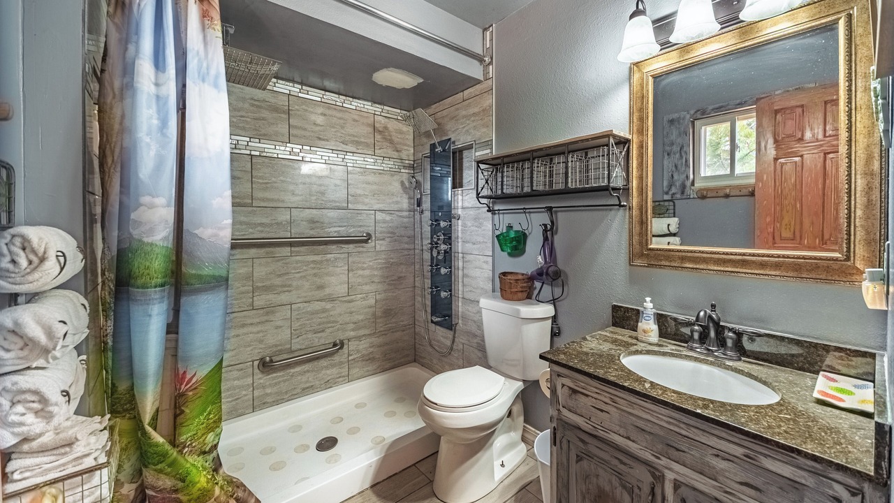 Photo of Bathroom in Divide