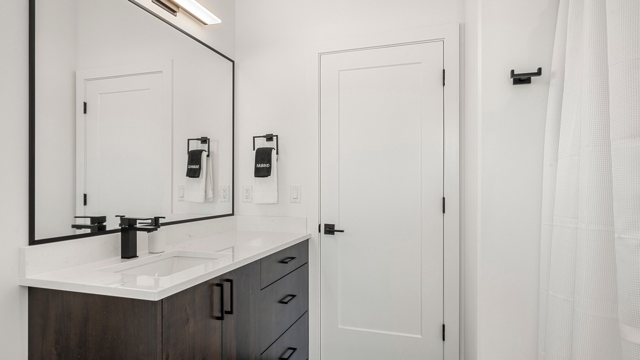 Photo of Bathroom in Sweetwater