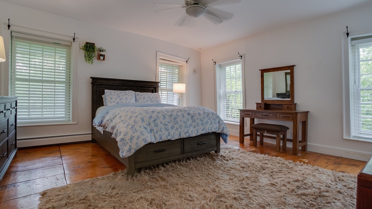Photo of Bedroom in Fly Creek