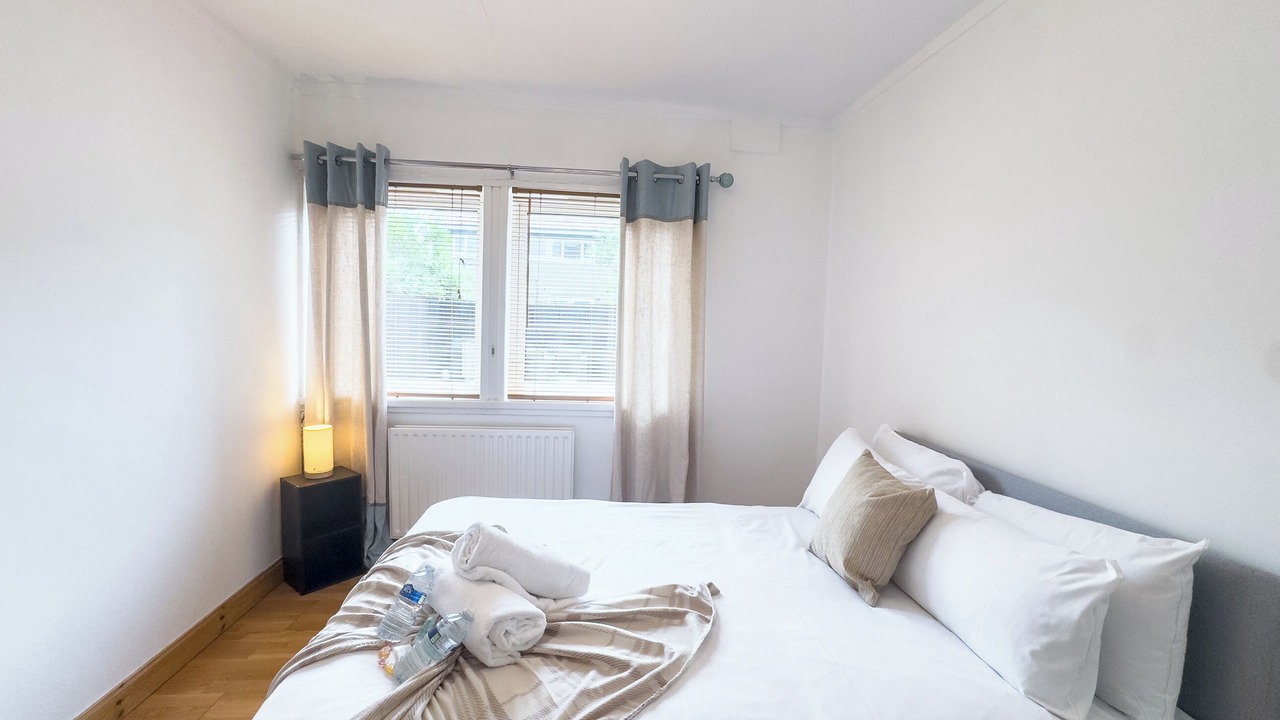 Photo of Bedroom in Clydebank