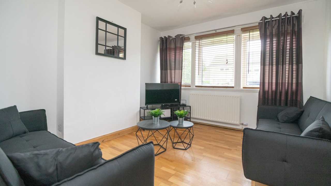 Photo of Livingroom in Clydebank