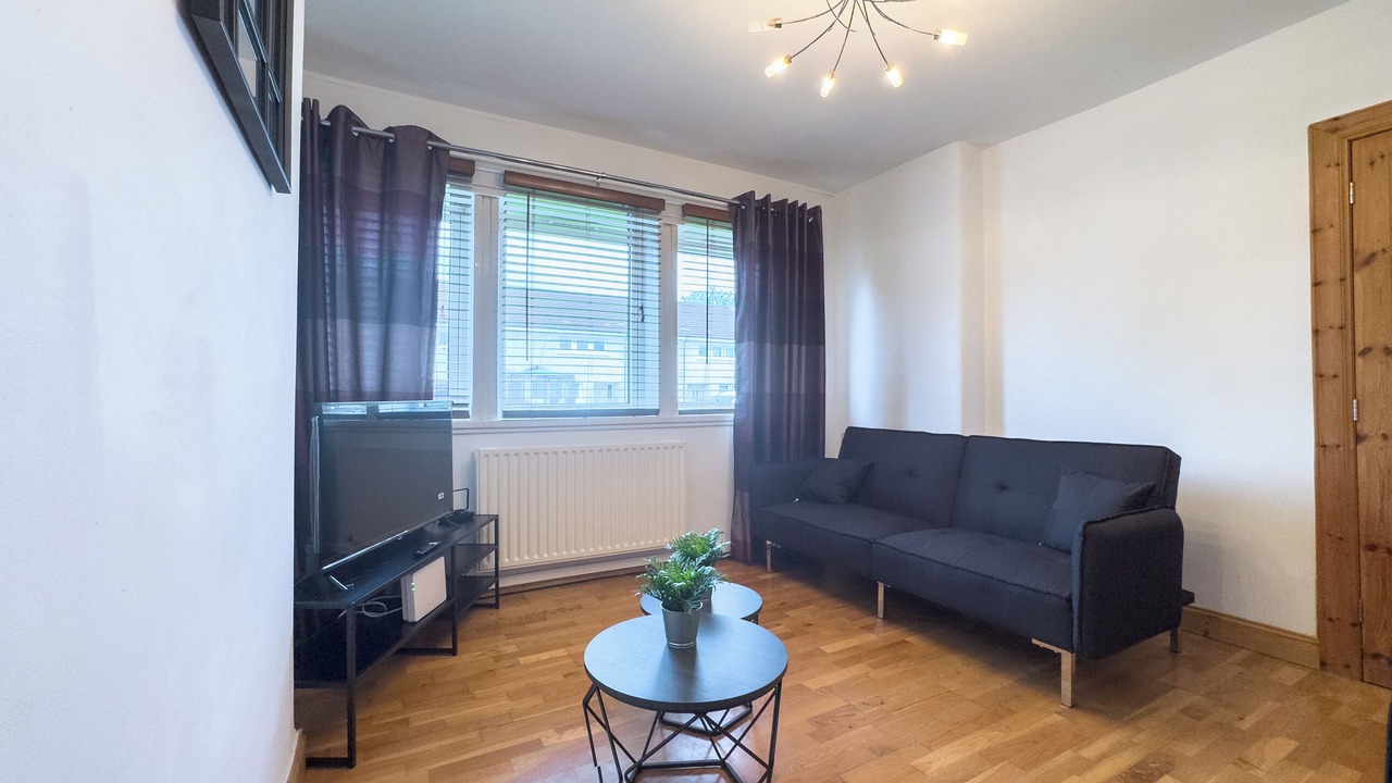 Photo of Livingroom in Clydebank