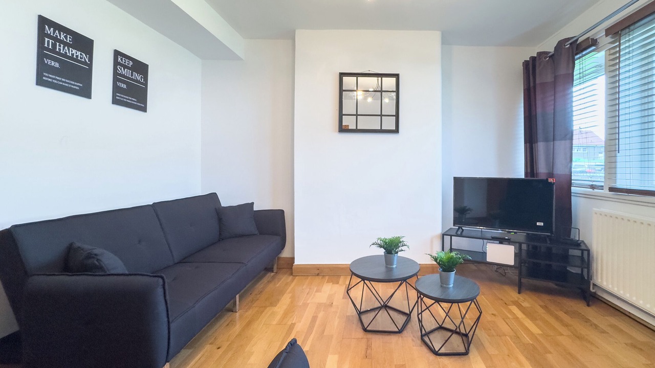 Photo of Livingroom in Clydebank