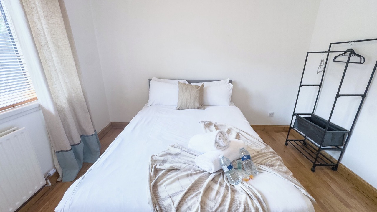 Photo of Bedroom in Clydebank