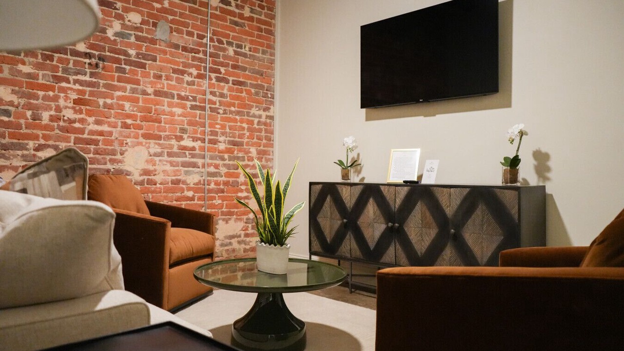 Photo of Livingroom in Demopolis