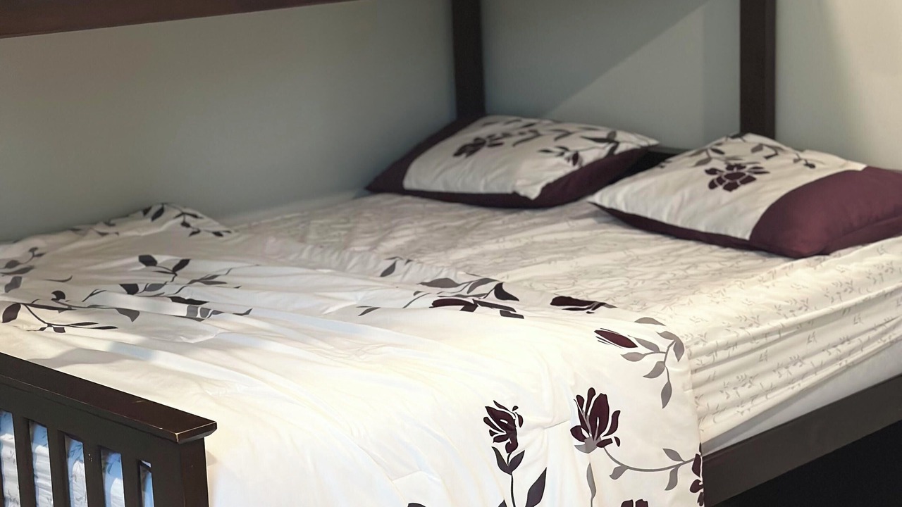 Photo of Bedroom in Lagoon City