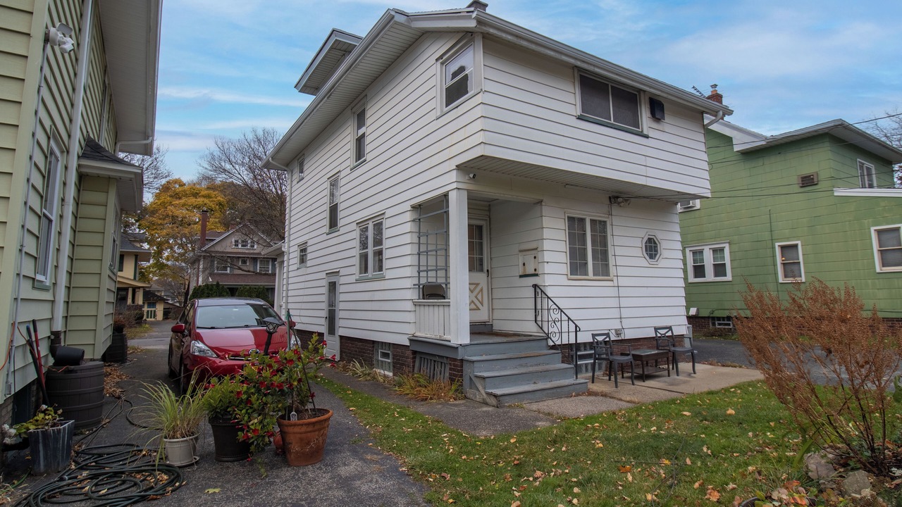 Photo of Outdoor in Rochester