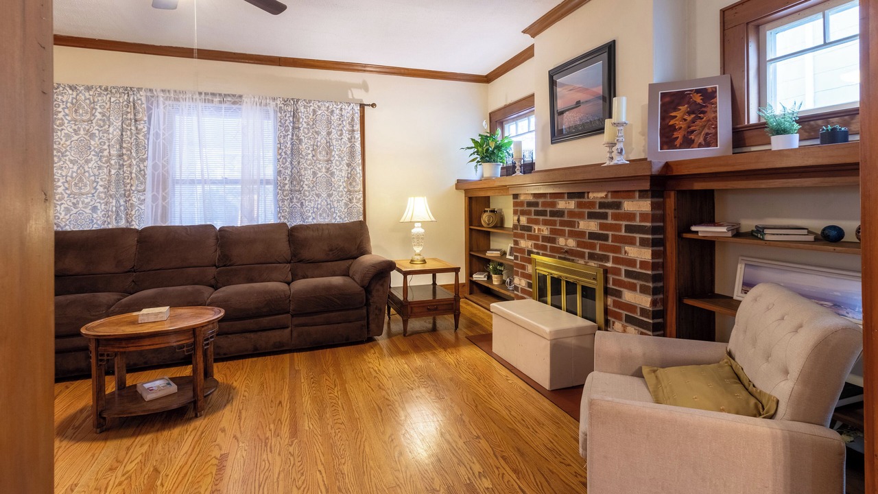 Photo of Livingroom in Rochester
