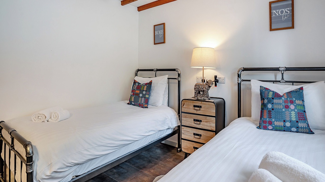 Photo of Others in Cribyn