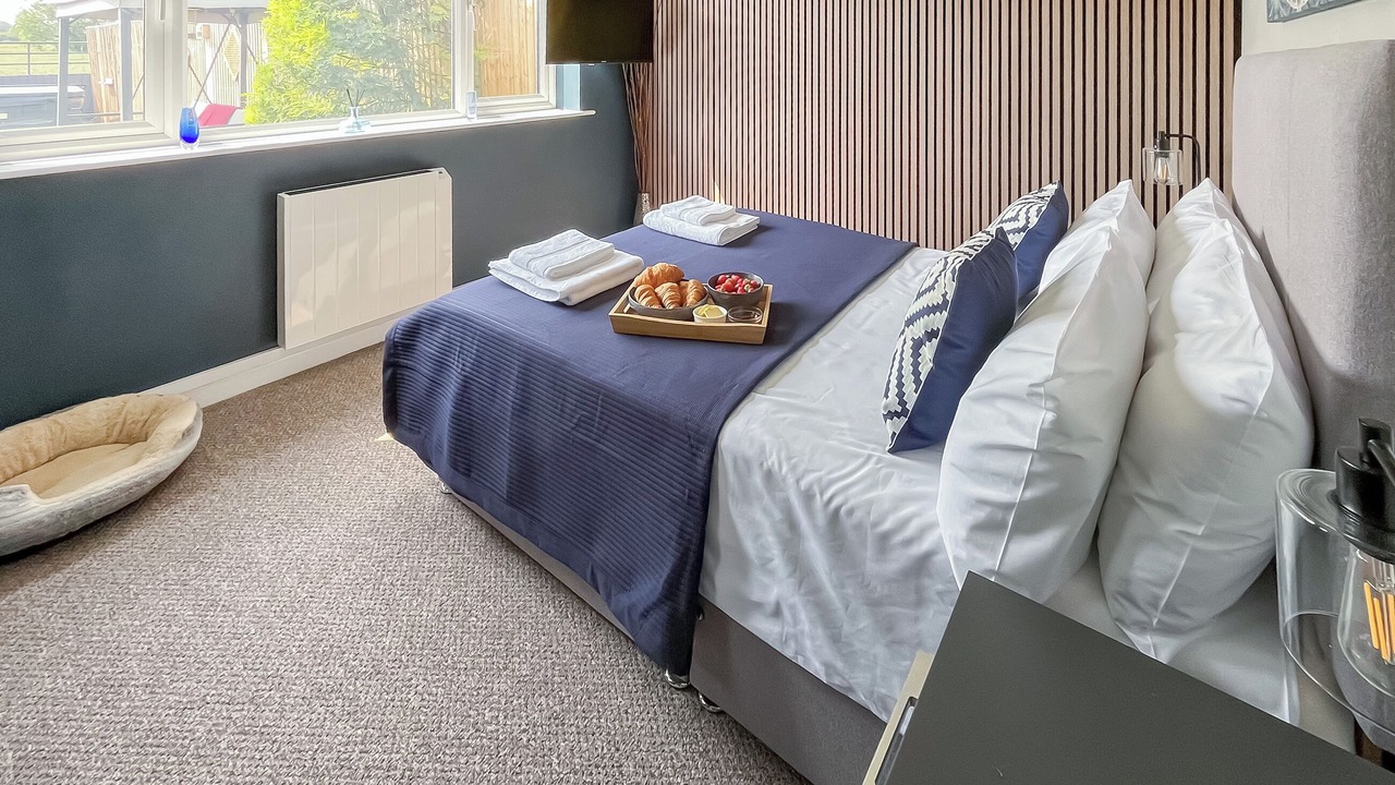 Photo of Others in Crowle