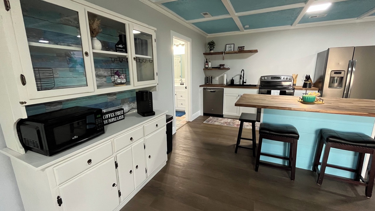 Photo of Kitchen in Floyd Dale