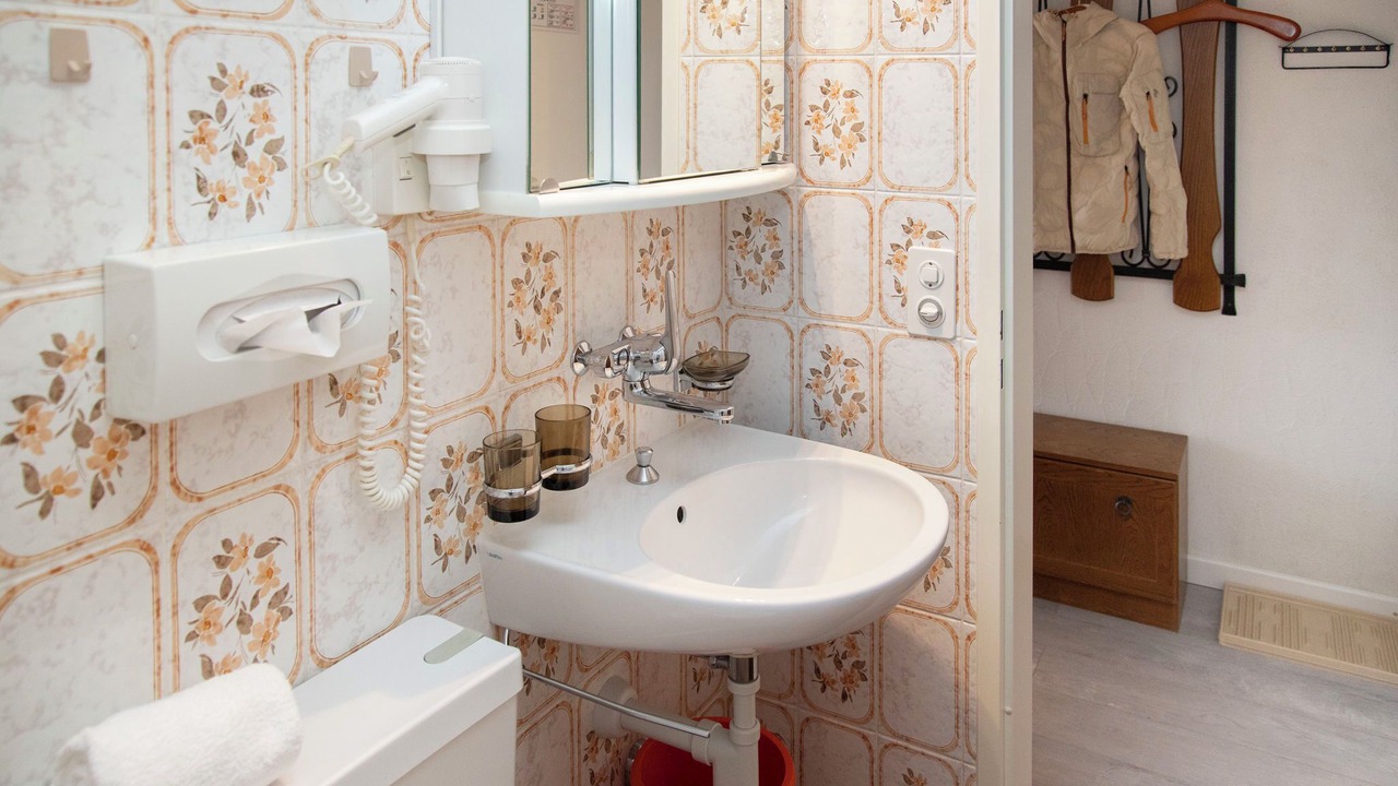 Photo of Bathroom in Falera