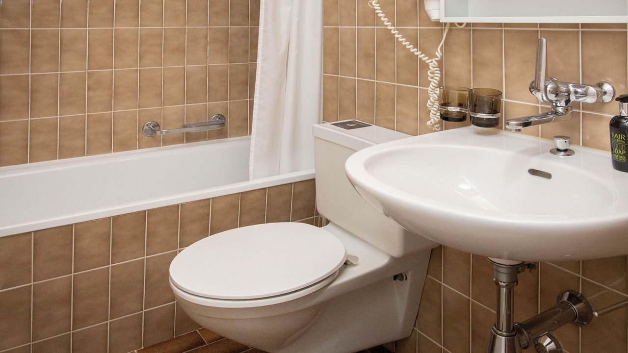 Photo of Bathroom in Falera