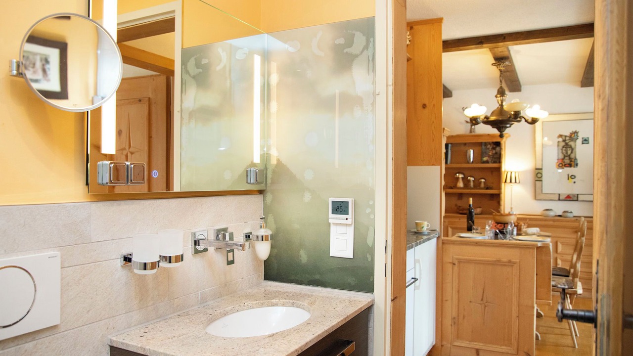 Photo of Bathroom in Falera