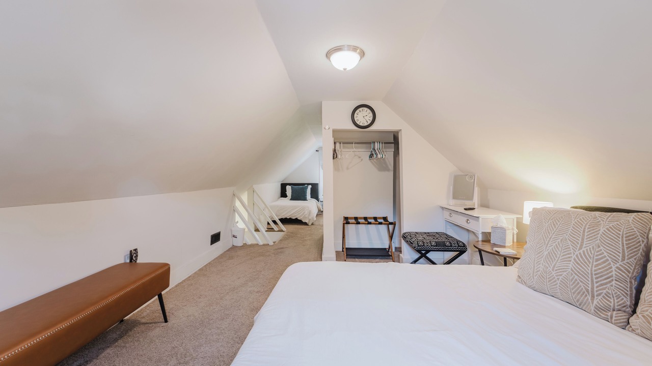 Photo of Bedroom in Wyandotte