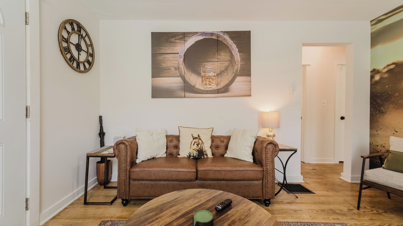 Photo of Livingroom in Wyandotte