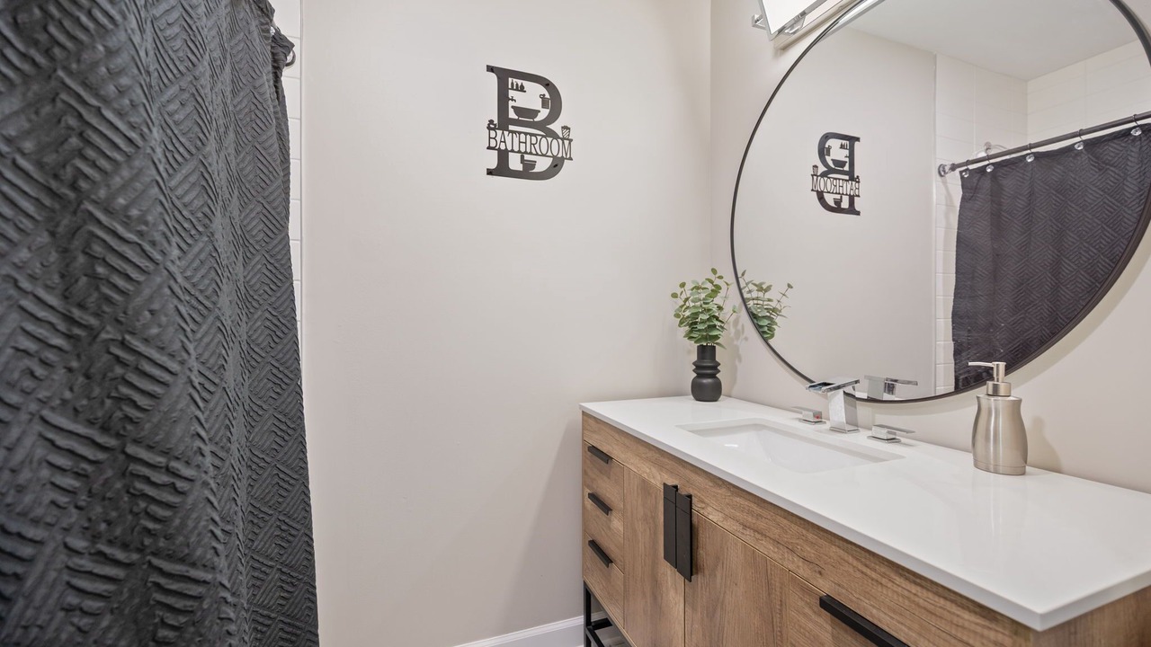 Photo of Bathroom in Romeoville