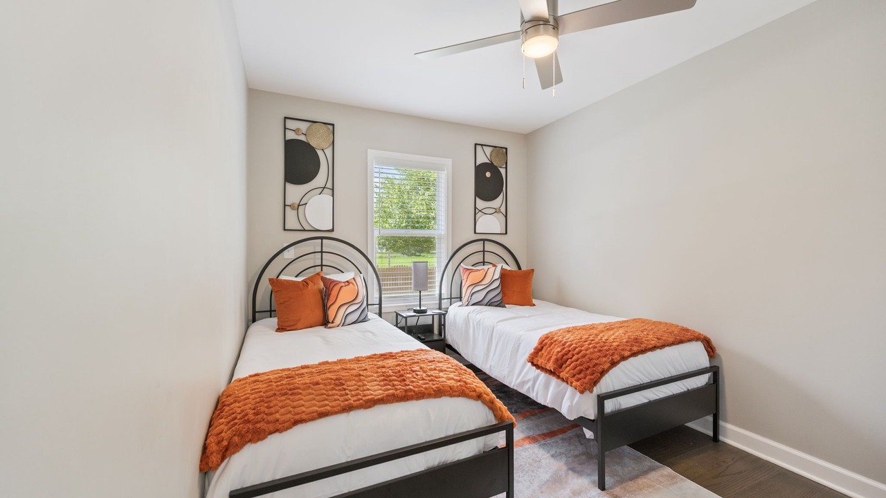 Photo of Bedroom in Romeoville