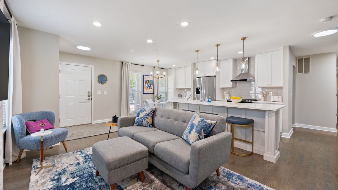 Photo of Livingroom in Romeoville