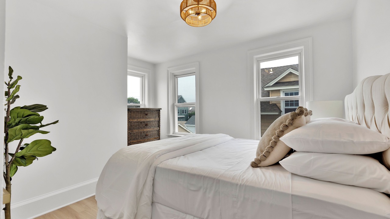 Photo of Bedroom in Wall
