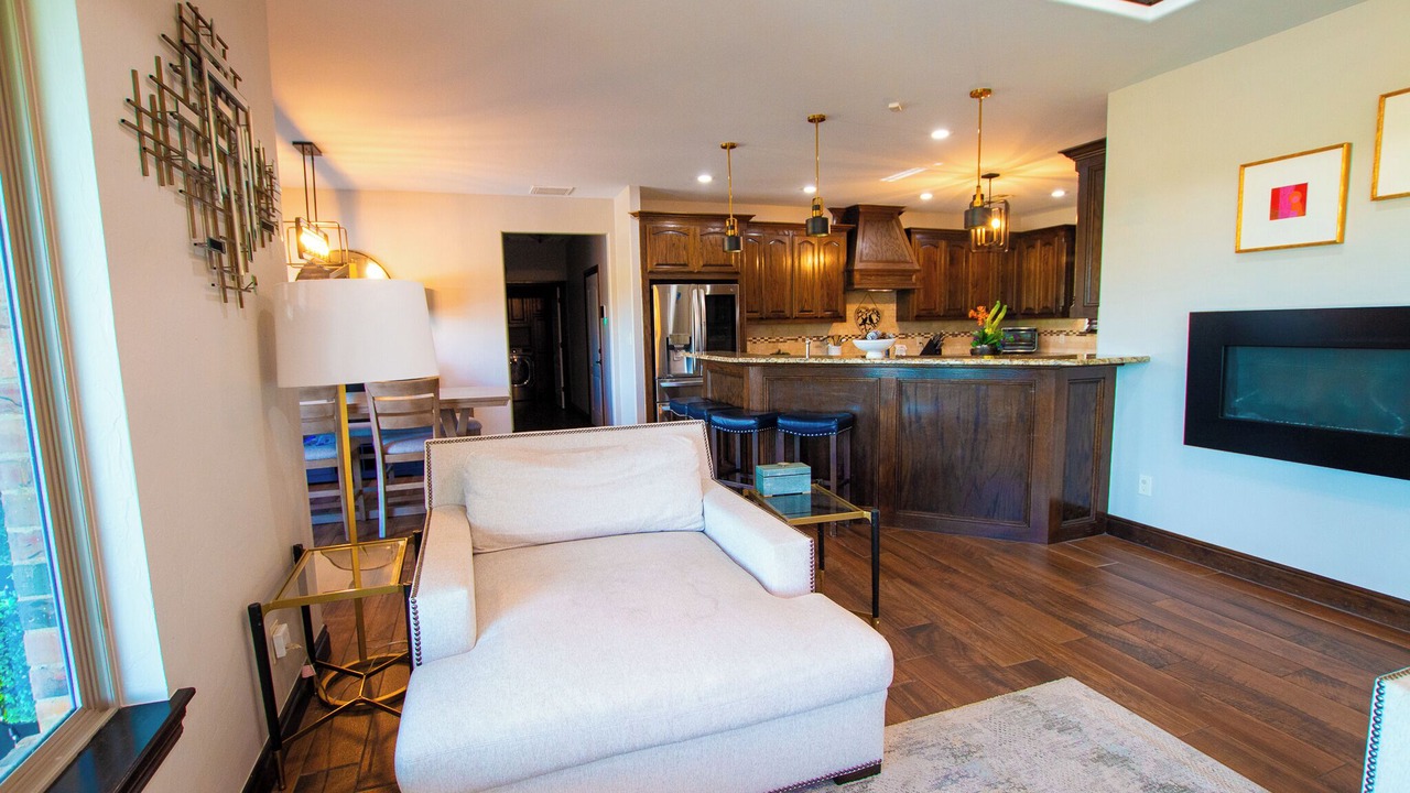 Photo of Livingroom in Lawton