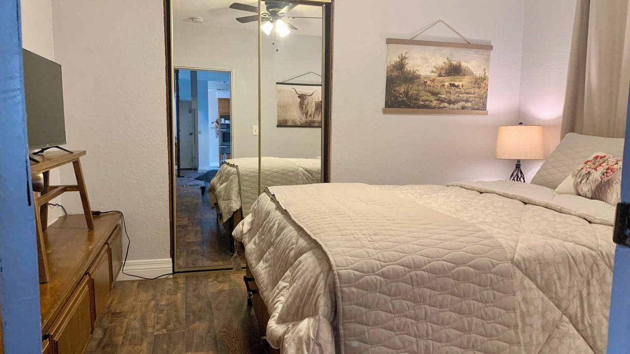 Photo of Bedroom in Hesperia