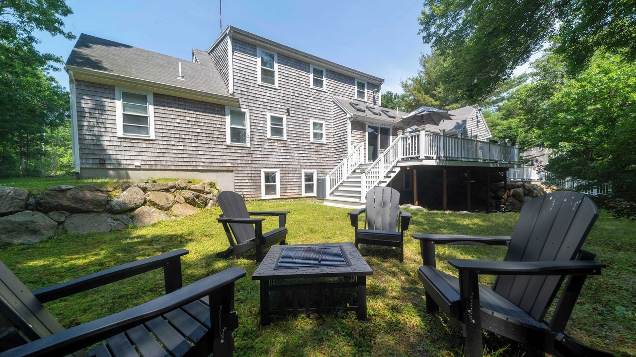 Photo of Patio Balcony in North Falmouth