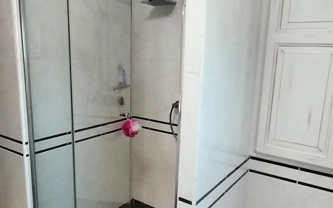 Photo of Bathroom in Balaruc-les-Bains