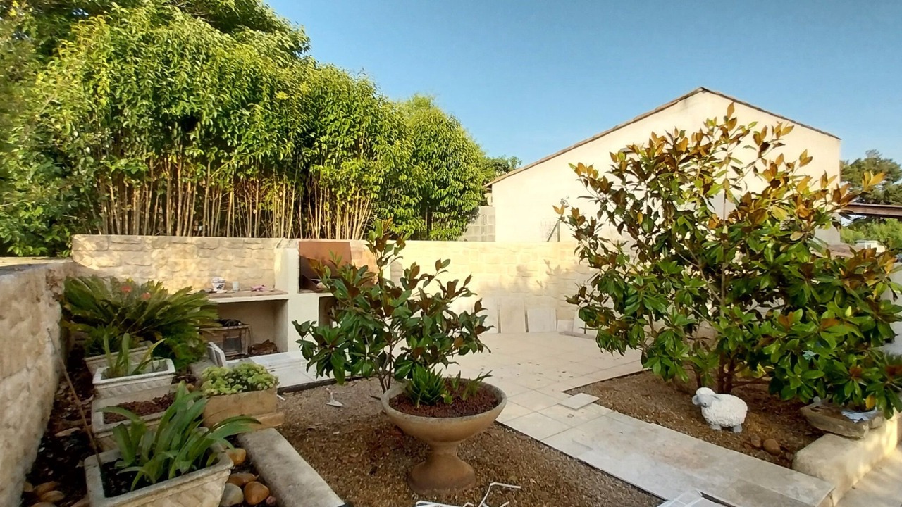 Photo of Patio Balcony in Balaruc-les-Bains