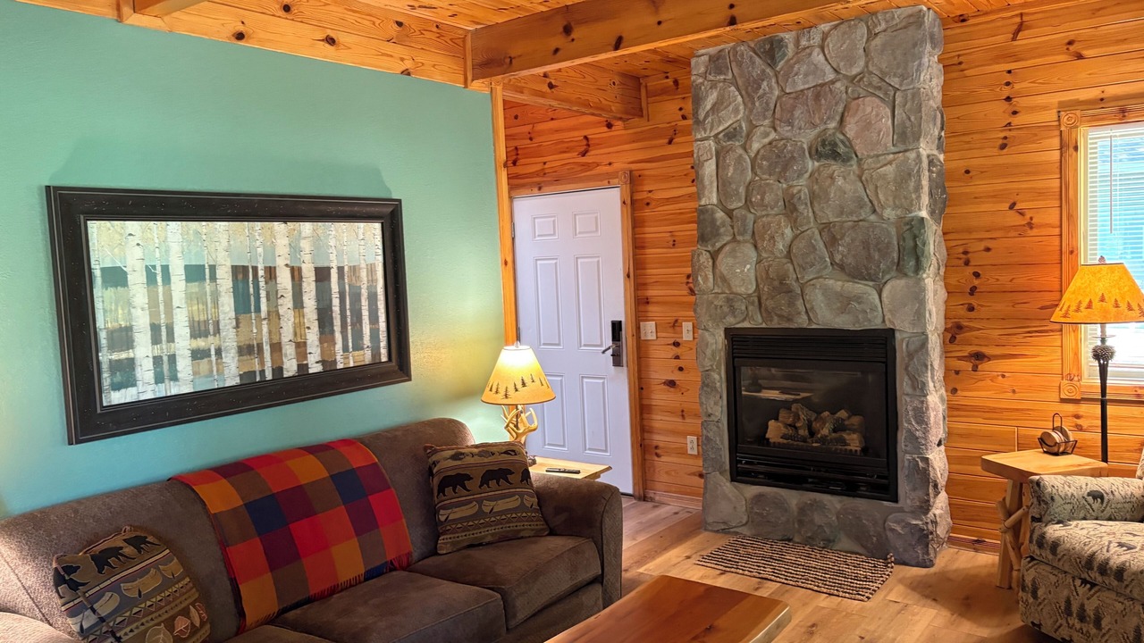 Photo of Livingroom in Hillman