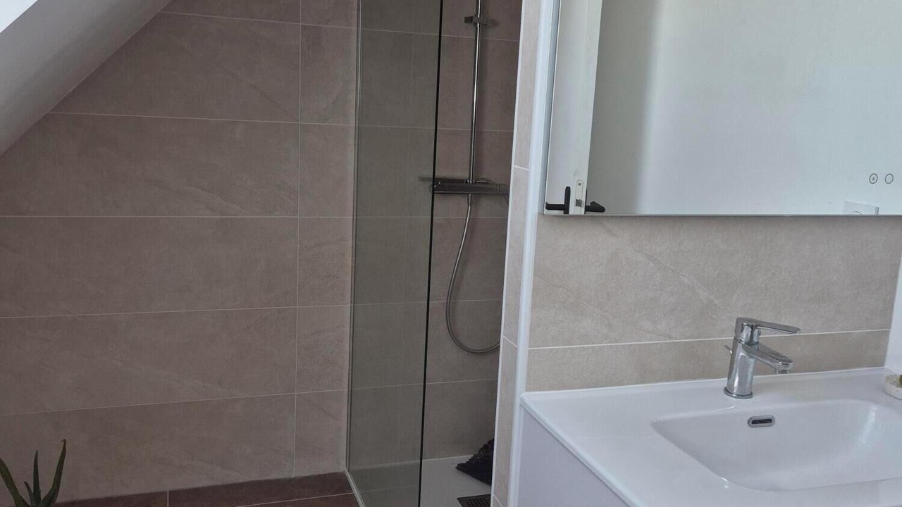 Photo of Bathroom in Broons