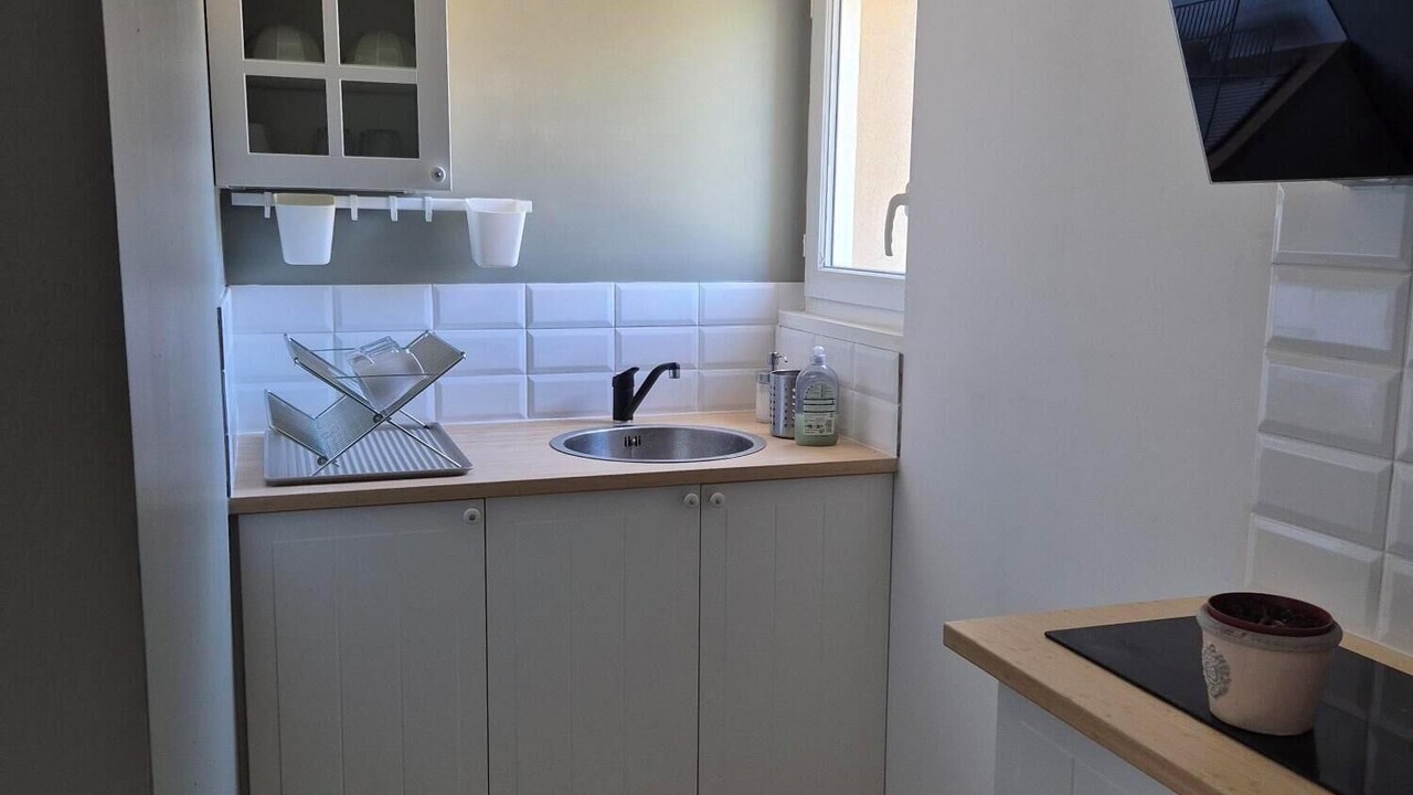 Photo of Kitchen in Broons