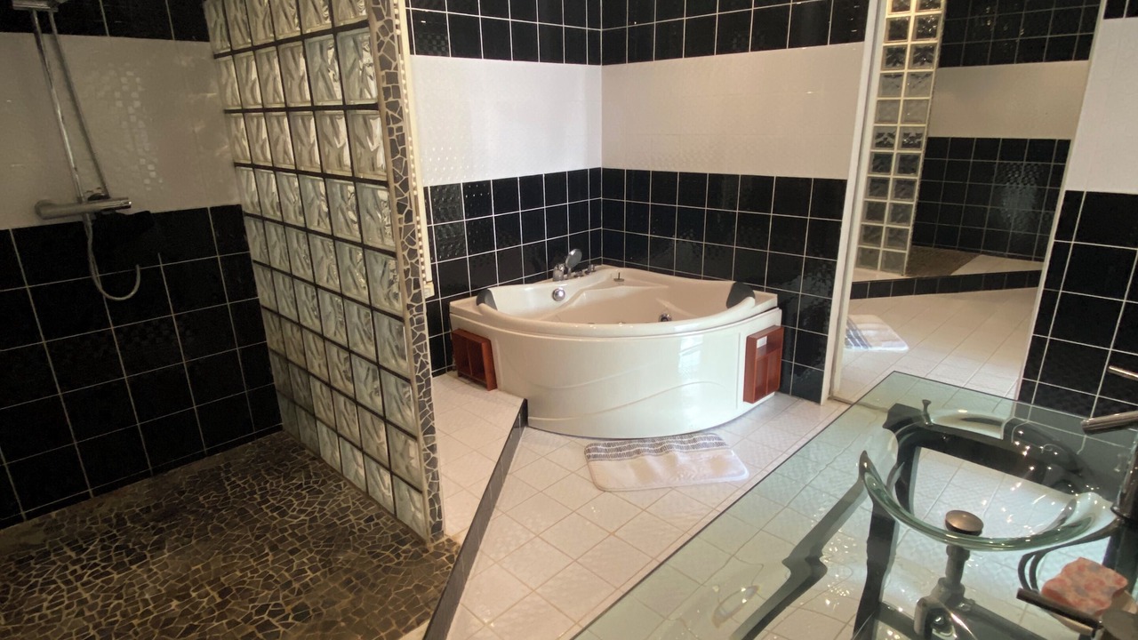 Photo of Bathroom in Le Tignet