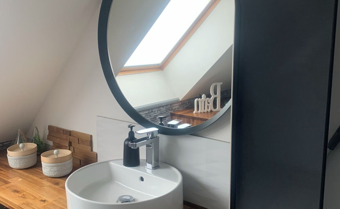 Photo of Bathroom in Sarge-les-le-Mans