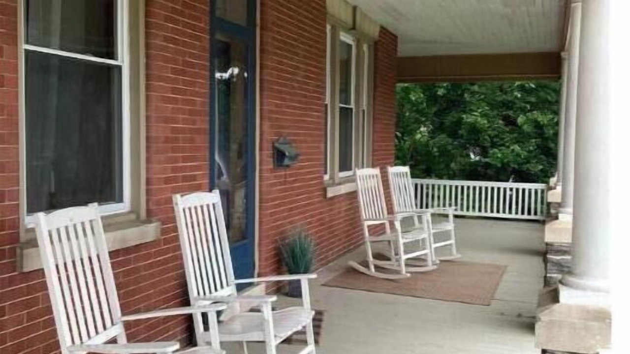 Photo of Patio Balcony in Leacock-Leola-Bareville