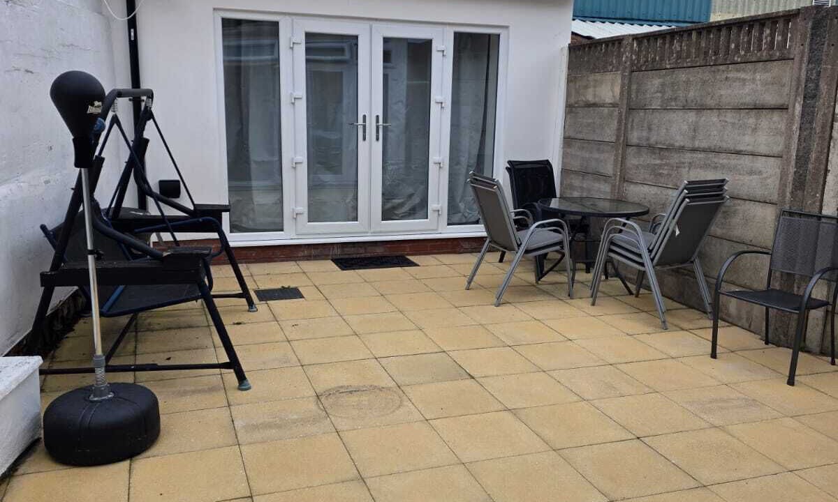 Photo of Outdoor in Cradley