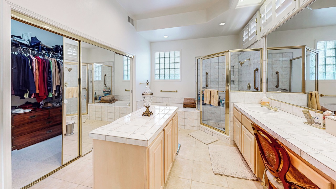 Photo of Bathroom in Desert Palms