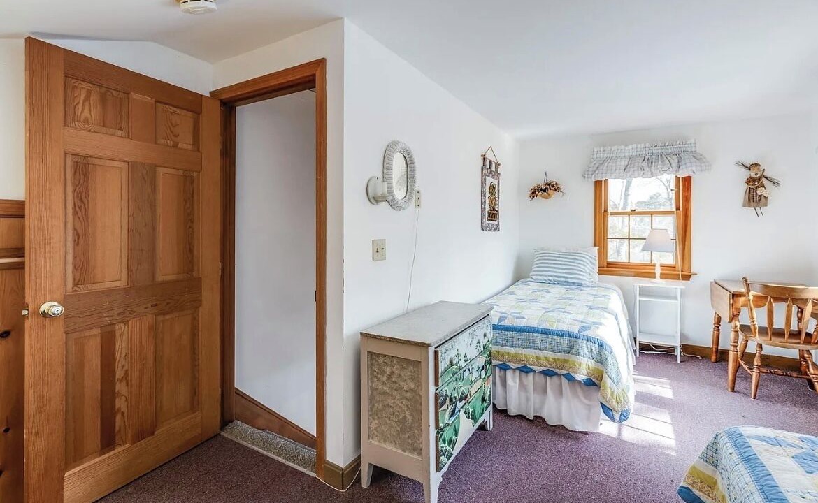 Photo of Bedroom in Northwest Harwich