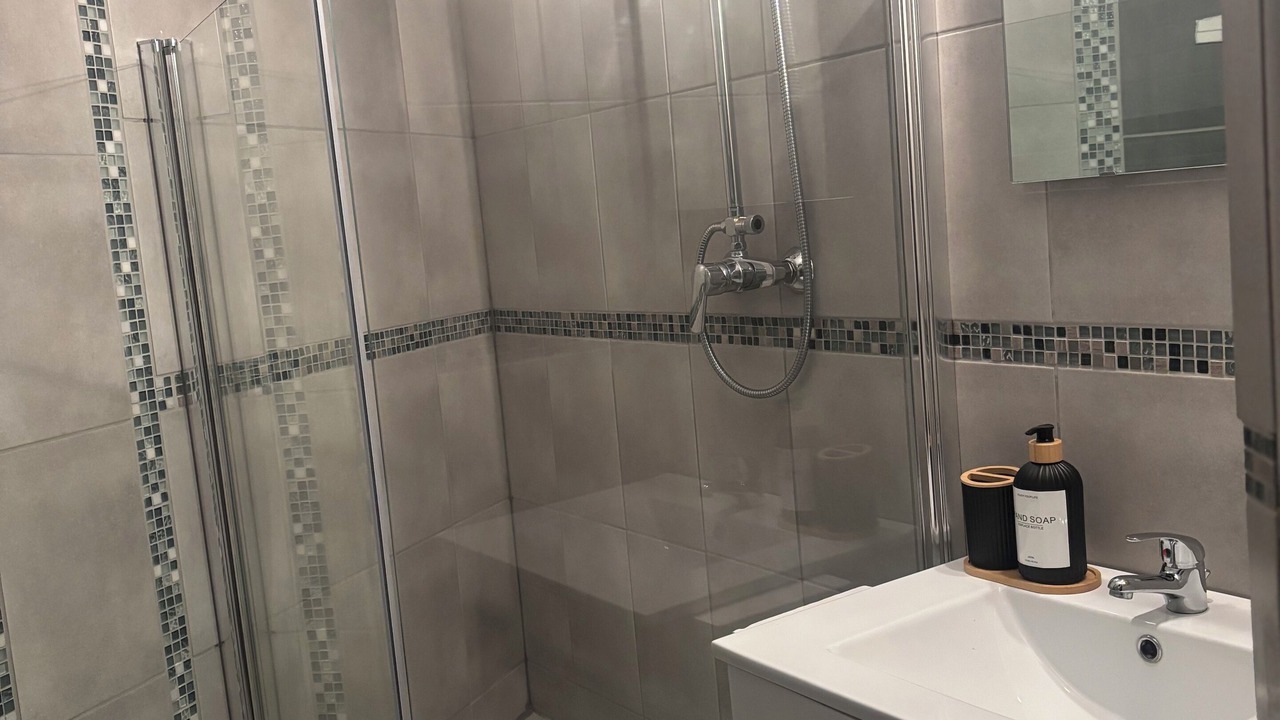 Photo of Bathroom in Saint-Mars-d'Outille