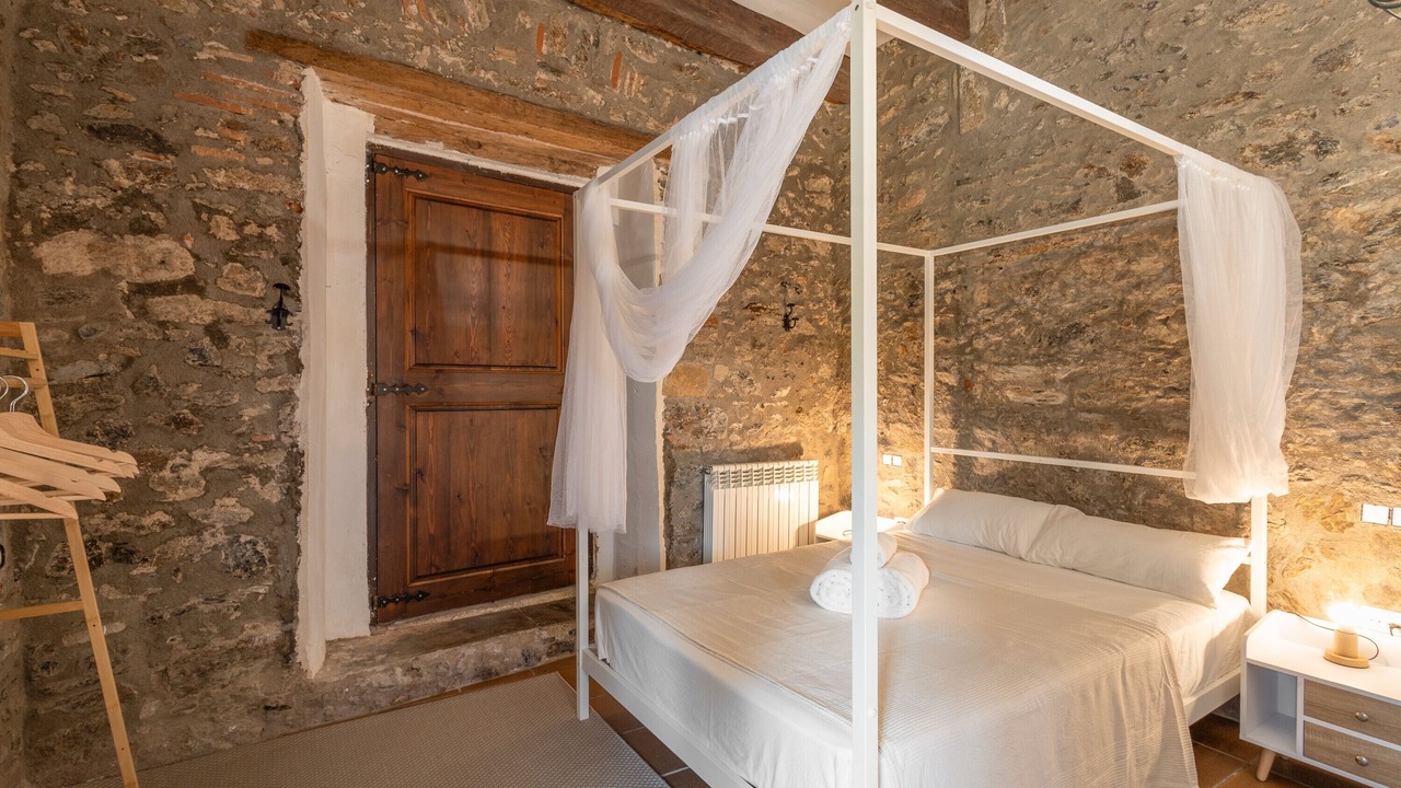 Photo of Bedroom in Tordera